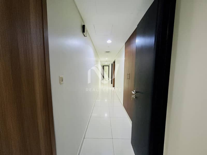 4 Burj Al Shams_0011_expand 7. jpg