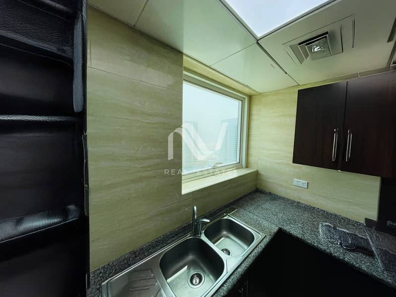 8 Burj Al Shams_0015_expand 10. jpg