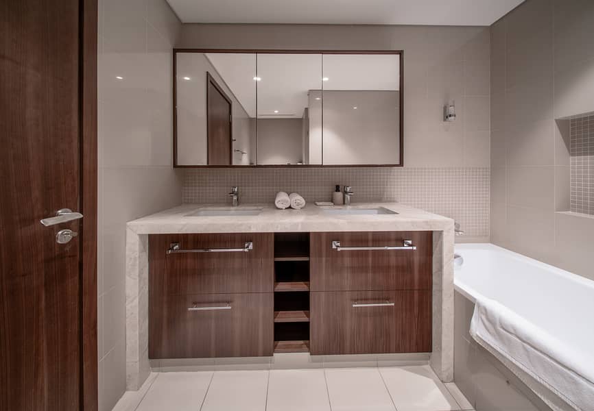 19 APT 1202_BLV POINT_1300x900_25. png