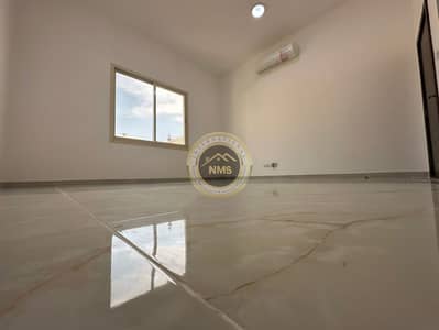Studio for Rent in Al Mushrif, Abu Dhabi - 838f0d2b-1d15-4a78-a691-925c14d3af9b. jpg