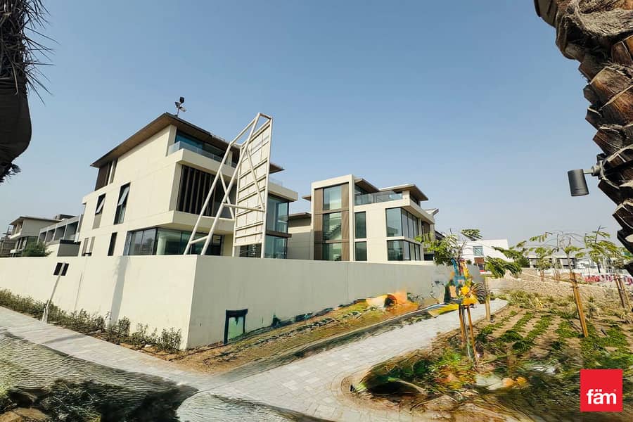 位于纳德谢巴区，纳德谢巴1区，纳德沙巴花园，Nad Al Sheba Gardens 2 3 卧室的别墅 6150000 AED - 12419244