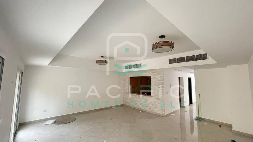 Вилла в Аль Хамра Вилладж，Байти Хоумс, 3 cпальни, 135000 AED - 12419819