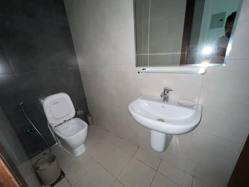 12 IMG-20250802-WA0116. jpg