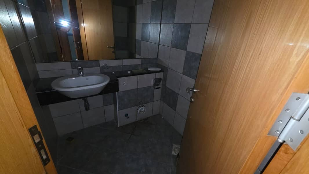 8 IMG-20250803-WA0067. jpg