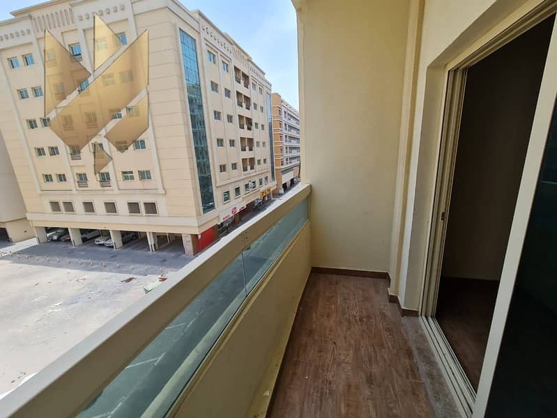 12 صورة واتساب بتاريخ 1447-02-04 في 15.10. 03_eff006e9. jpg