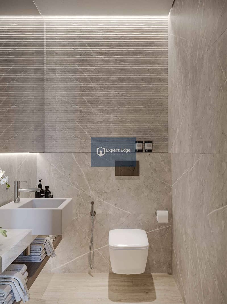 14 Bathroom . jpg