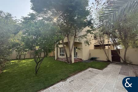 3 Bedroom Villa for Rent in The Meadows, Dubai - Large Balcony I Type 5 I Private Garden