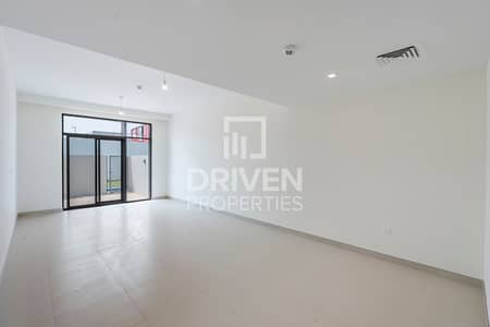 3 Bedroom Villa for Sale in Dubai South, Dubai - Beachfront Villa | Resale and Vacant Unit