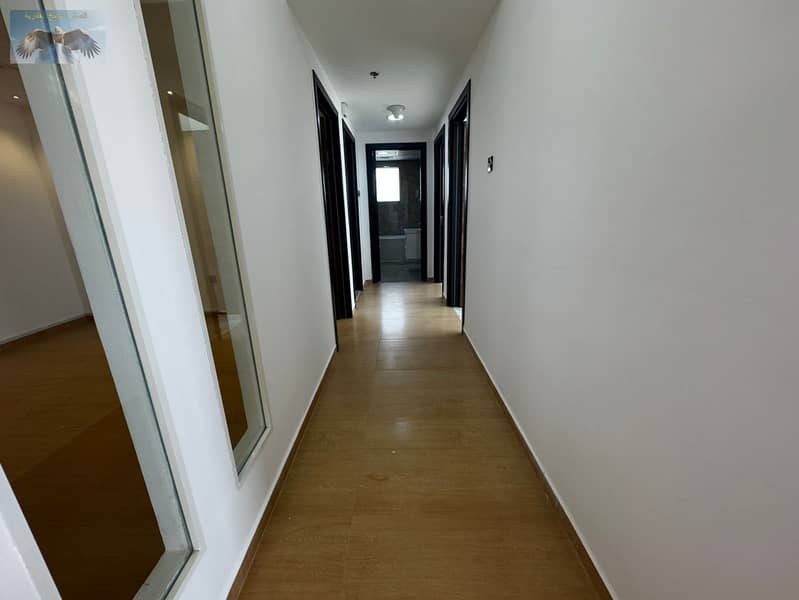 5 b4cb1a52-a760-4ef2-ac95-53eea54c0db8. jpg