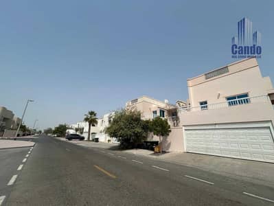 5 Bedroom Villa for Rent in Jumeirah, Dubai - Big Size | Easy access | Spacious | 5 Bedrooms | Maids room | Private garden