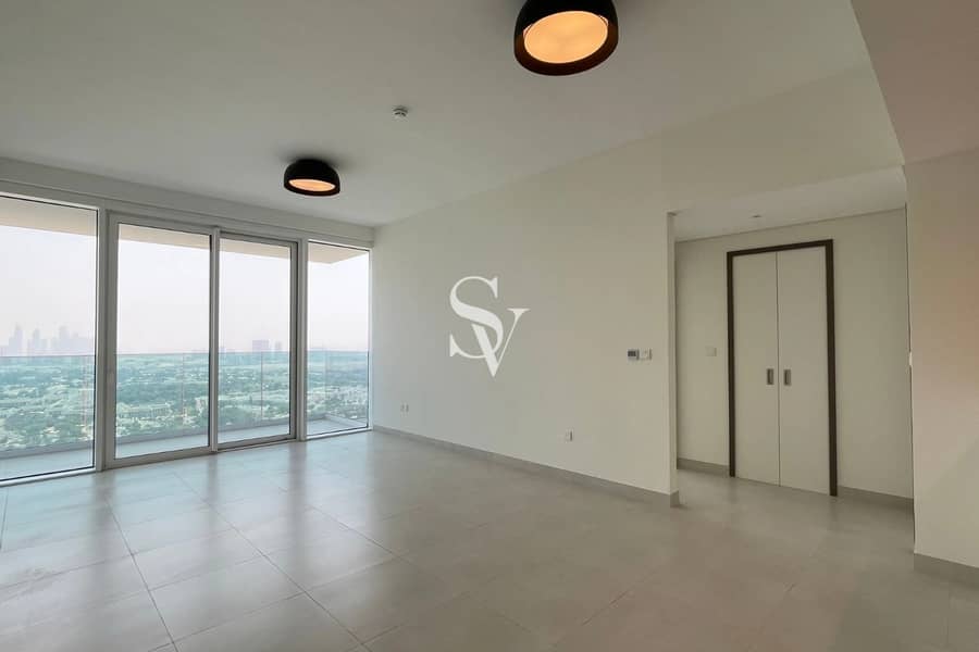 Stunning View | 1 Bedroom | Close to Metro