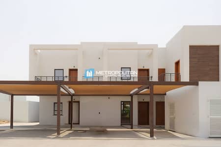 1 Bedroom Townhouse for Sale in Al Ghadeer, Abu Dhabi - 1BR+Garden | Ground Floor | Premium Living