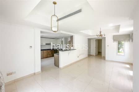 3 Bedroom Villa for Rent in The Springs, Dubai - Open Kitchen | Fully Upgraded | Available August