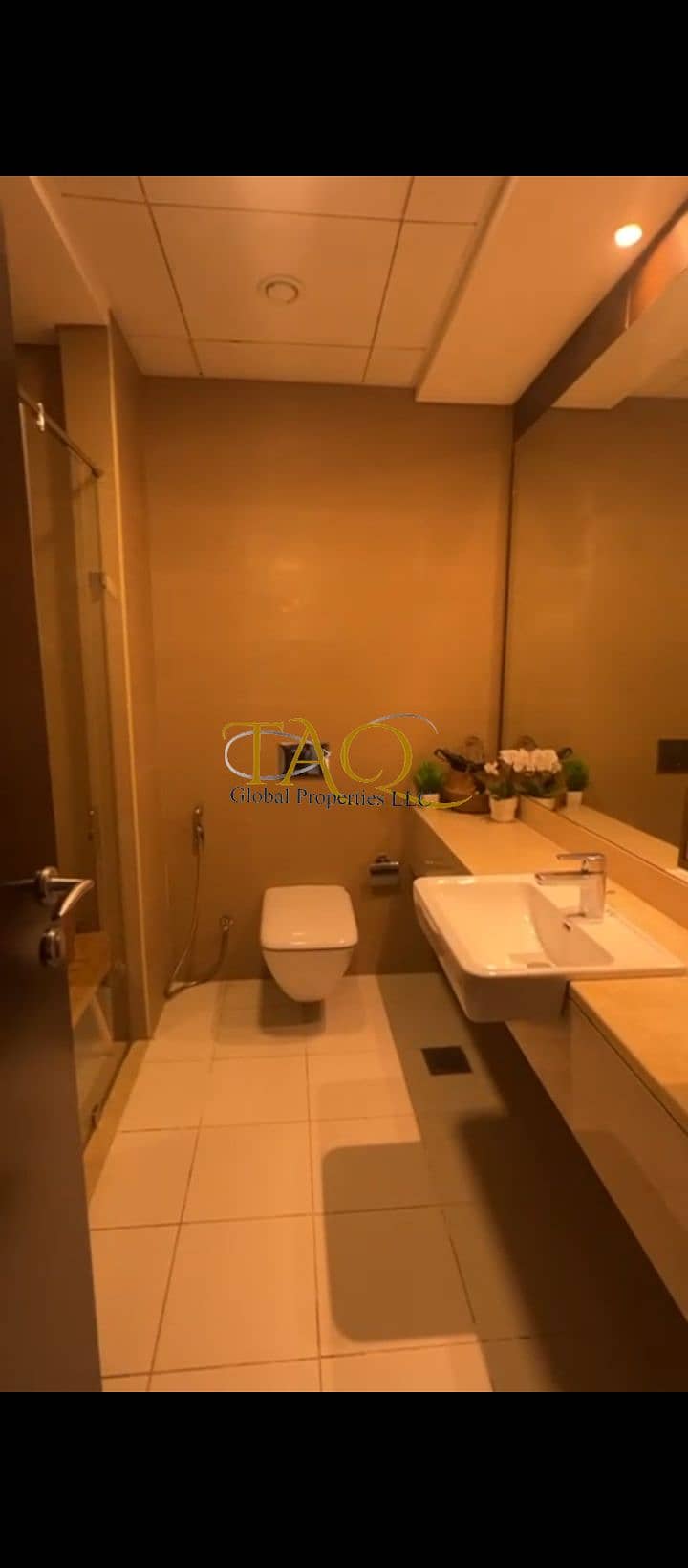 8 1000044683. png