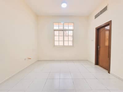 Studio for Rent in Deira, Dubai - 20250520_111914. jpg
