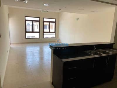 2 Bedroom Flat for Rent in Jumeirah Village Circle (JVC), Dubai - Spacious | Prime Location | Near Circle Mall | Vacant