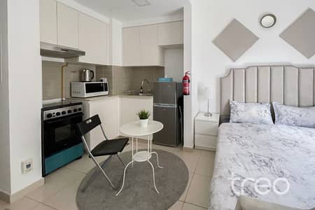 Studio for Rent in Town Square, Dubai - Vacant| Furnished| multiple cheques