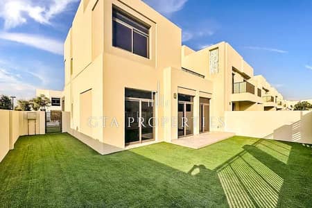 4 Bedroom Villa for Rent in Town Square, Dubai - Modern Built | Corner Unit | 4 Bed + Maid