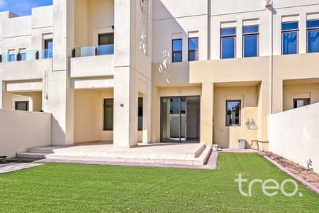 4 Bedroom Villa for Sale in Reem, Dubai - Smart Investment | Great layout | Negotiable