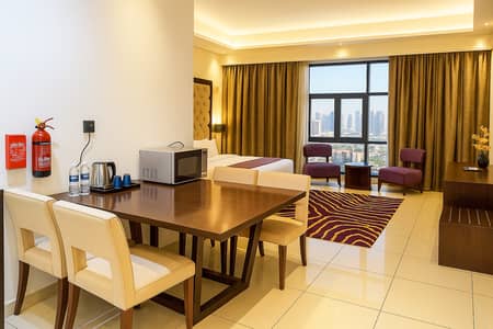 Апартаменты в отеле в аренду в Дейра, Дубай - Studio City View Double Bed Room 01. jpg