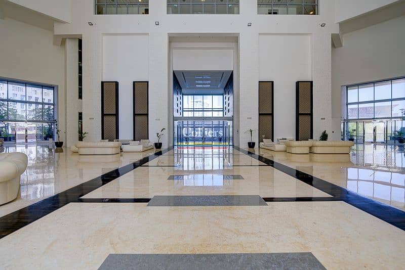 3 Colliers_Dubai_Sky_Gardens_DIFC_SHC1_Image-01. jpg