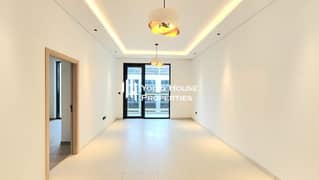 Stunning 1BHK + Study I High Quality Finishes I Next to Circle Mall