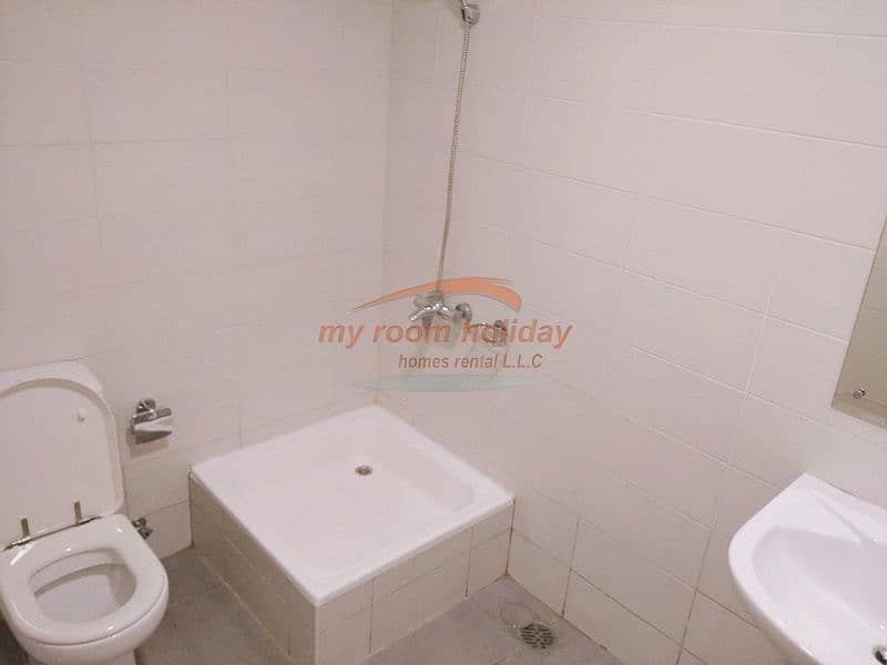 Spacious Studio | Balcony | Free Wi-Fi & Maintenance - Image 6