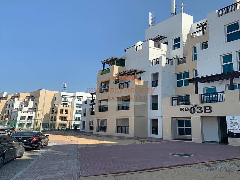 11 Building (3). jpg