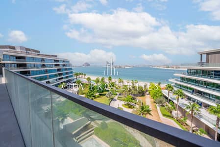 3 Bedroom Flat for Sale in Palm Jumeirah, Dubai - Ultra Luxury Penthouse | Shell and Core | Sea View