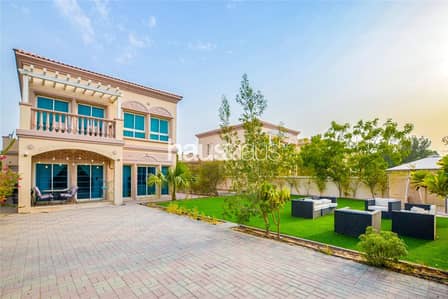 Newly Landscaped | District 9 | New to Market Newly Landscaped | District 9 | New to Market