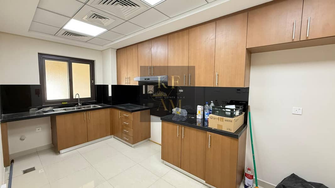 Brand New | Luxury | 3BHK | Townhouse | Maid | Closed Kitchen | Park Facing - Image 17