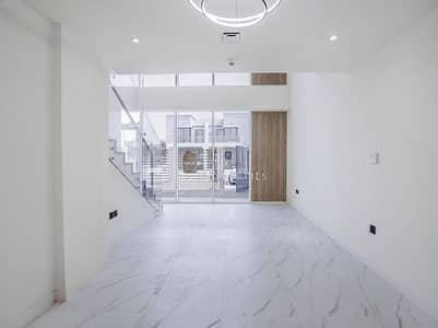 2 Bedroom Townhouse for Sale in Dubailand, Dubai - Community Living | Ready To Move | Spacious
