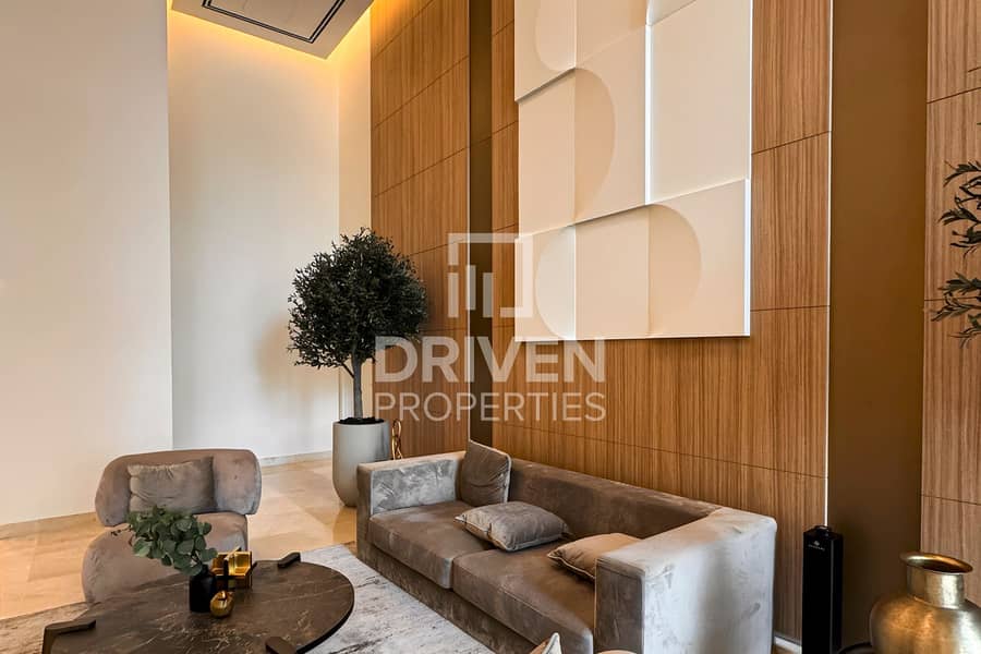 Stunning High Floor Unit | Stunning Views | Rented