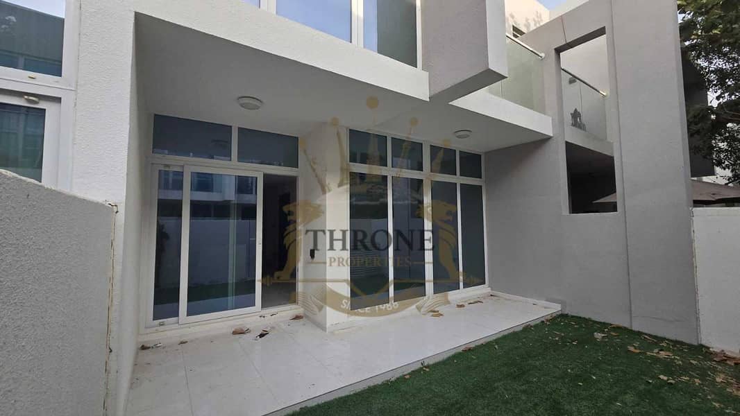 Fully Furnished | Back To Back | Well Maintained