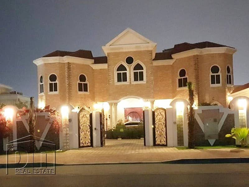 Stunning Mansion - close to Burj Al Arab