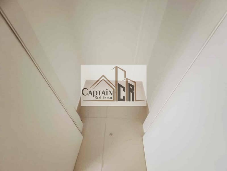 23 333ab8d6-22ce-4e67-96c8-9e65256fe254. jpg