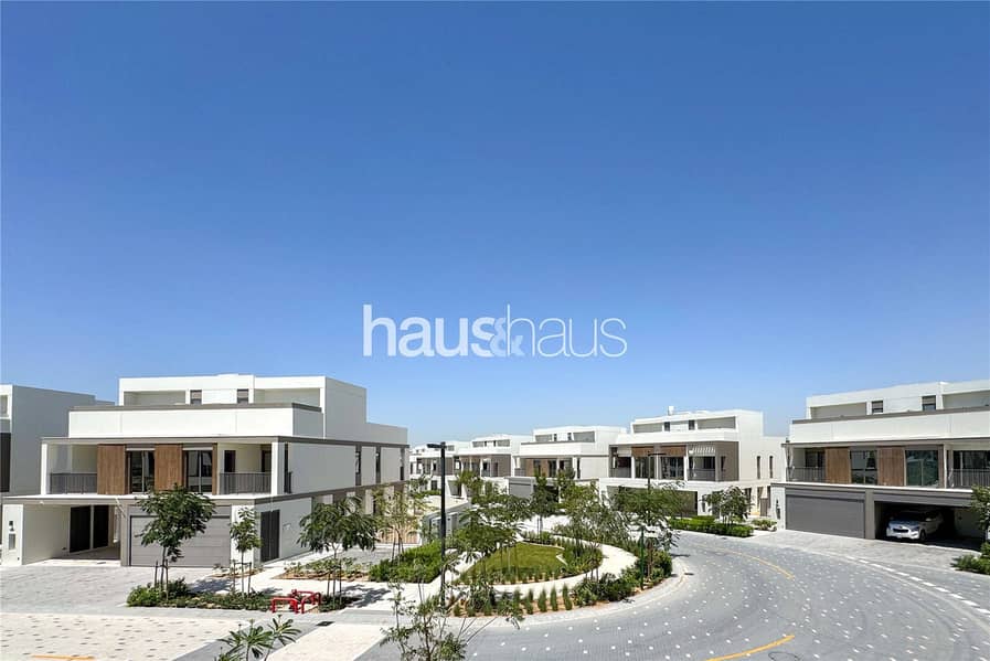 位于蒂拉尔阿尔加夫综合社区，奥拉别墅区 4 卧室的别墅 6700000 AED - 12428345