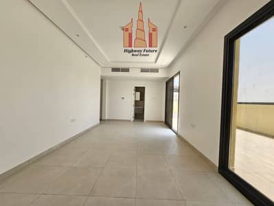 2 Bedroom Penthouse for Rent in Aljada, Sharjah - 20250805_115009. jpg