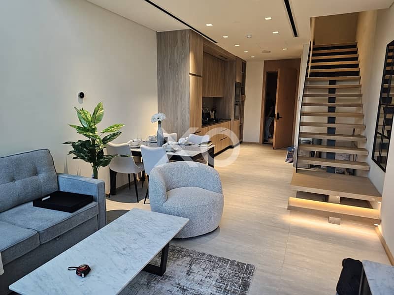 Brand New | Spacious | 1BR Duplex | Vacant