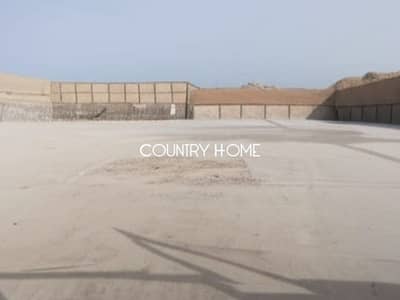 Industrial Land for Rent in Al Quoz, Dubai - 1. png
