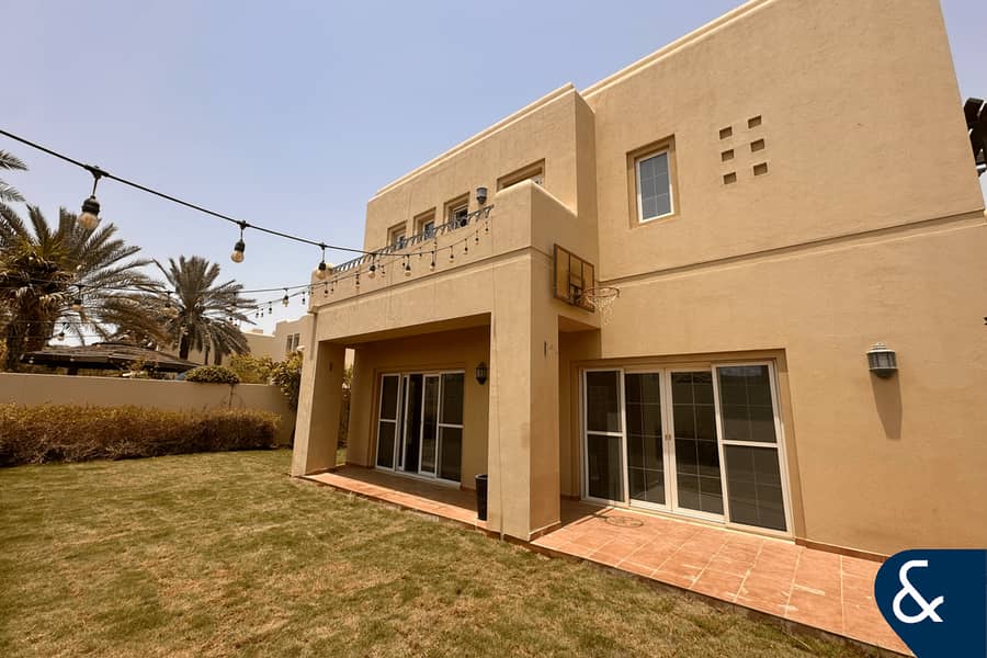 5 Bed + Maids | Available now | Single row