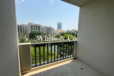Studio for Rent in The Views, Dubai - Studio | Stunning Lake View | Vacant Now