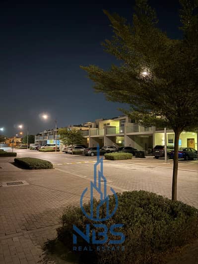 3 Bedroom Townhouse for Rent in DAMAC Hills 2 (Akoya by DAMAC), Dubai - c2b4ae01-13f6-4ff6-afdf-ff58444c3fbc. jpeg