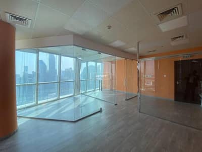 Office for Rent in Business Bay, Dubai - Partitioned | Canal View | High Floor | Vacant
