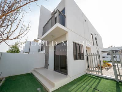 3 Bedroom Villa for Rent in DAMAC Hills 2 (Akoya by DAMAC), Dubai - Modern | 3BR | Family Villa | Single Row