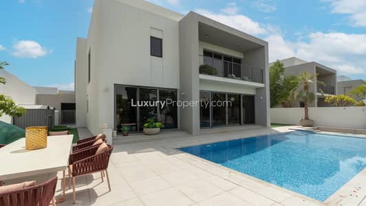5 Bedroom Villa for Sale in Dubai Hills Estate, Dubai - Fully Upgraded | On Green Belt | High ROI