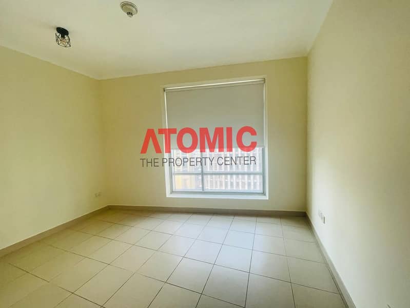 Spacious 2 bed | high floor | blvd view - Image 21