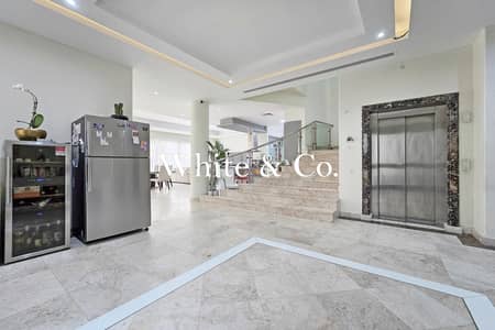 Villa for Sale in Jumeirah Village Circle (JVC), Dubai - Vacant | Pool On The Roof | Grand Interior