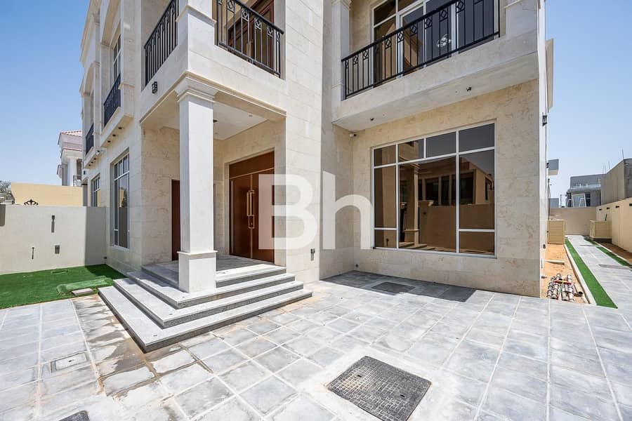 Luxury 6BR Villa | Private Pool | Prime Location