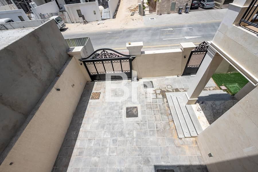 Luxury 6BR Villa | Private Pool | Prime Location - Image 25